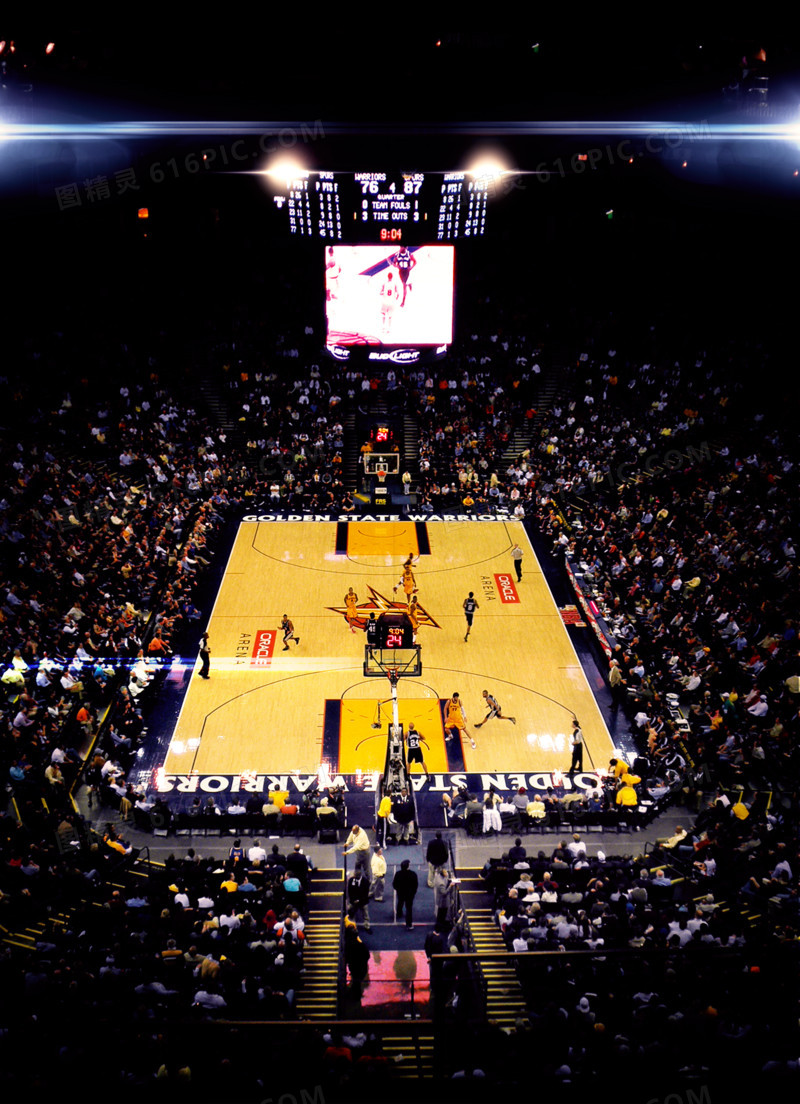 他在距离球 他在距离球